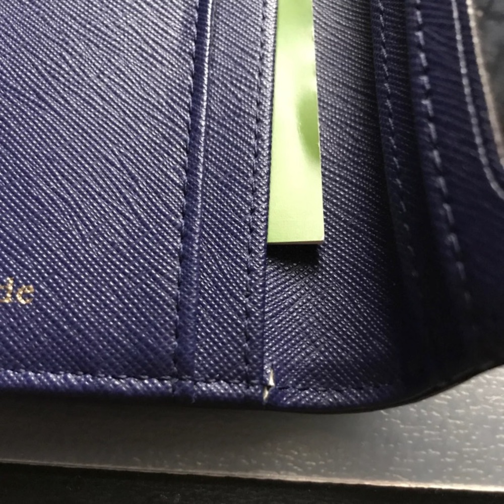 Kate Spade Long Wallet - Picture 2 of 4